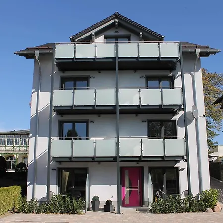 Haus Feriendomizil * 塞巴特黑灵斯多夫